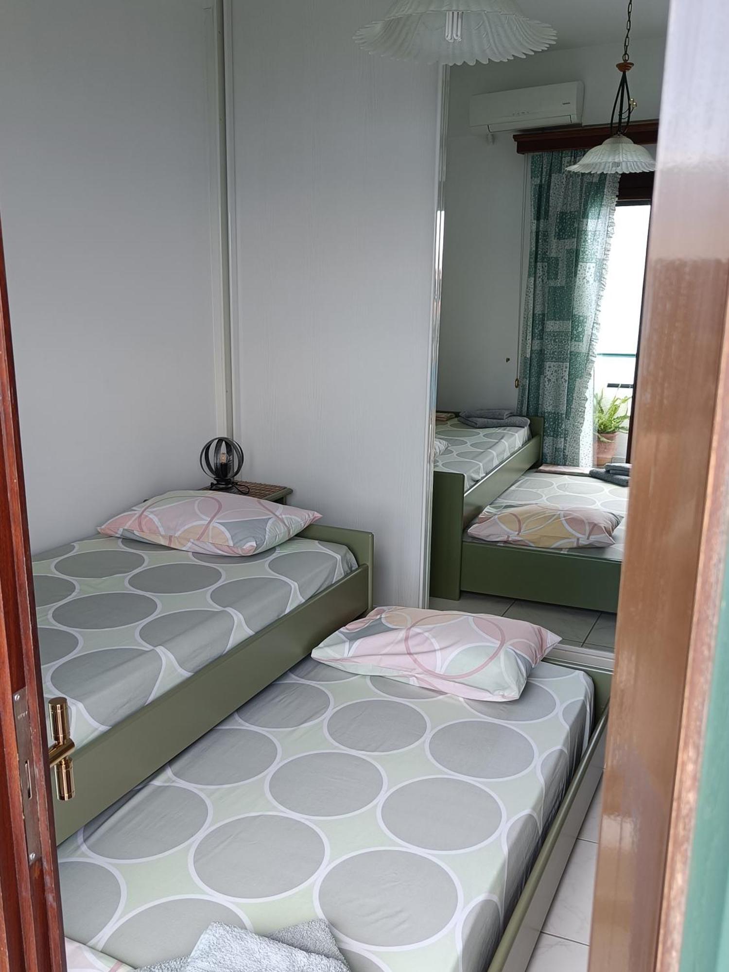 Seaside Sunset Apartment Corinth ภายนอก รูปภาพ